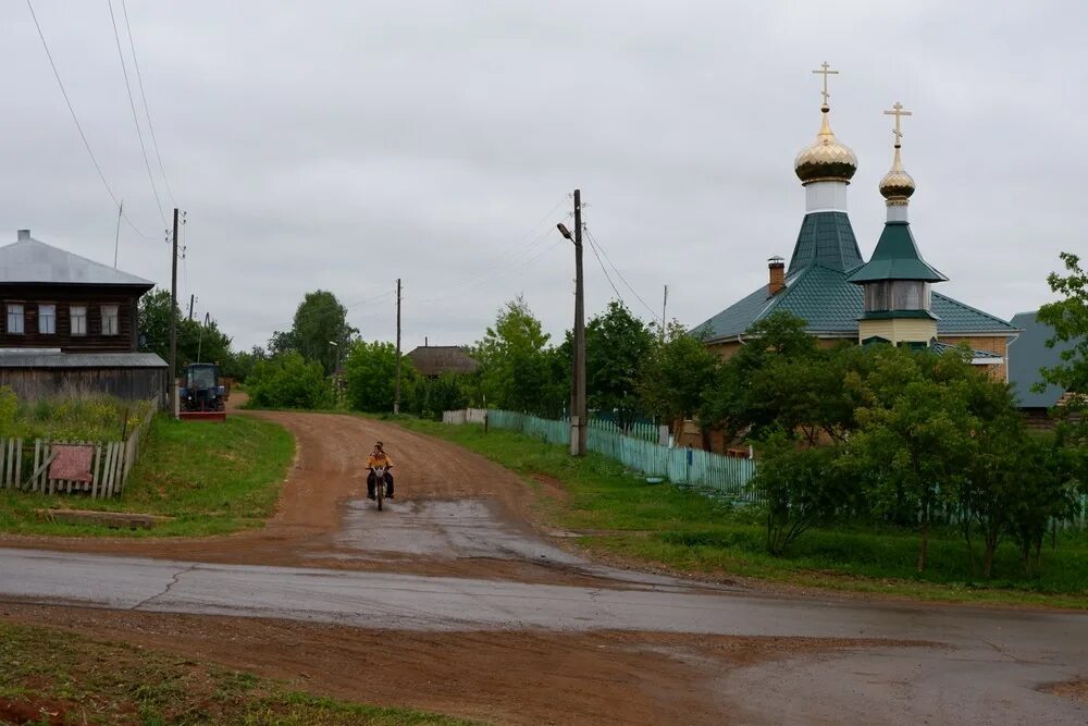 Сепыч пермский край. Старый посад пермский край верещагино. Храм сретения господня бережки коркошево. Старообрядческая церковь сепыч. Старообрядческая церковь сепыч.