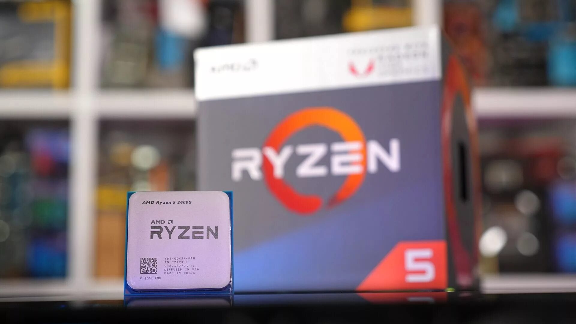 Amd ryzen 5 сборка. Ryzen 5 2400g. AMD Ryzen 5 Pro 2400g. AMD Ryzen 5 Pro 2400g Box. AMD Risen 5 2400g.