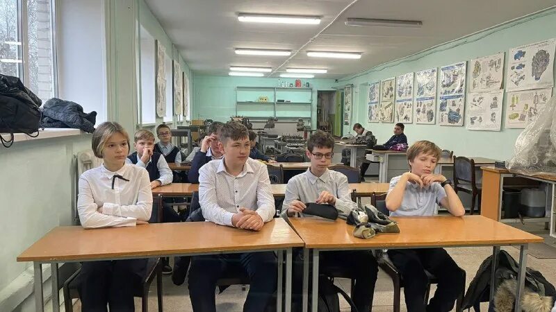 стобальники егэ 2018 новочебоксарск 3ишкола. михалевская сош. димитровградский металлургический завод дмз. красногорский колледж. оксана геннадьевна 31 лицей.