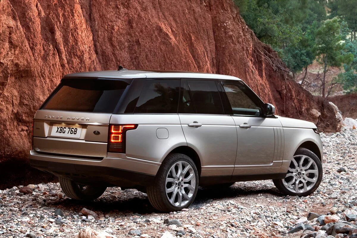 Машина вок. Ленд Ровер range Rover. Ленд Ровер Рендж Ровер 2012. Ленд Ровер Рендж Ровер 2012-2017. Машина Рендж Ровер новый.