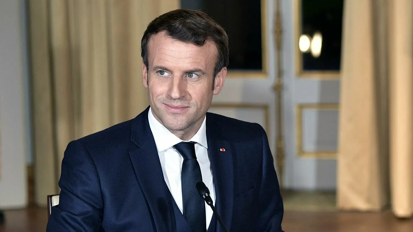 France president. Макрон. Эммануэль Макрон 2022.