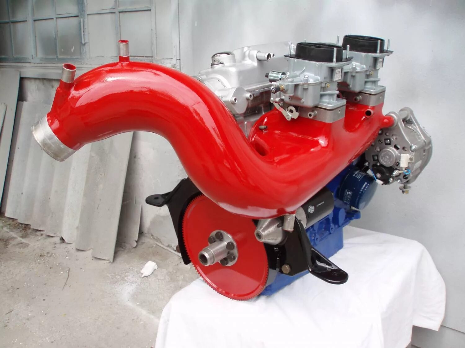 Охлаждаемый выхлопной коллектор на змз 406. Охлаждаемый коллектор на катер. Охлаждающий коллектор для катера. Выхлопной коллектор 5д4-18. Охлаждаемый коллектор j32а.