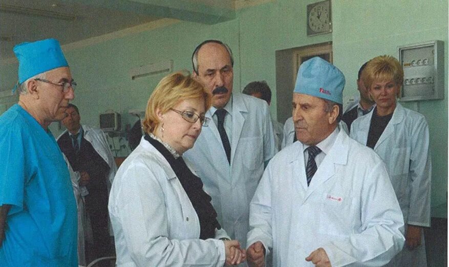 Дагестанский центр хирургии махачкала. Магомедов абдулла ганаевич. магомедов абдулла ганаевич доктор медицинских наук профессор. центральная больница махачкала. республиканская клиническая больница махачкала.