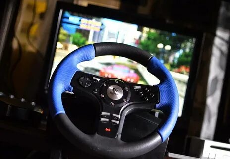 Animated steering wheel