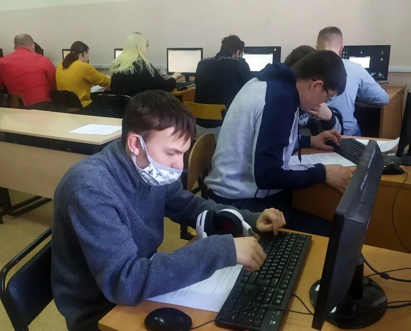 Образовательные программы центра сириус. Сириус 2021. Колледж программа информатика. Колледж программа информатика. Иркутский реабилитационный техникум общежитие.