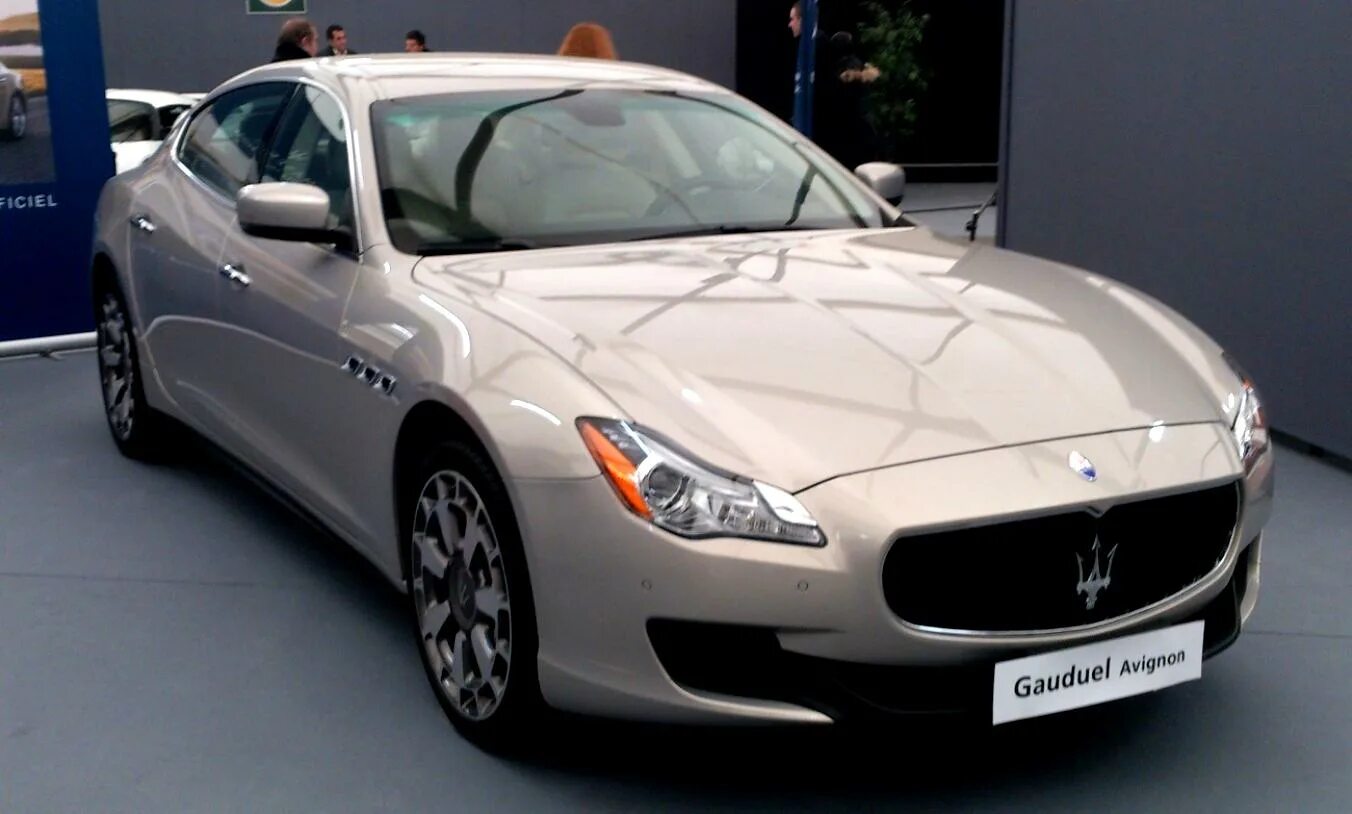 Мазерати Quattroporte vi. Мазерати Кватропорте 2003. Maserati Quattroporte IV. Мазерати Кватропорте Модена.