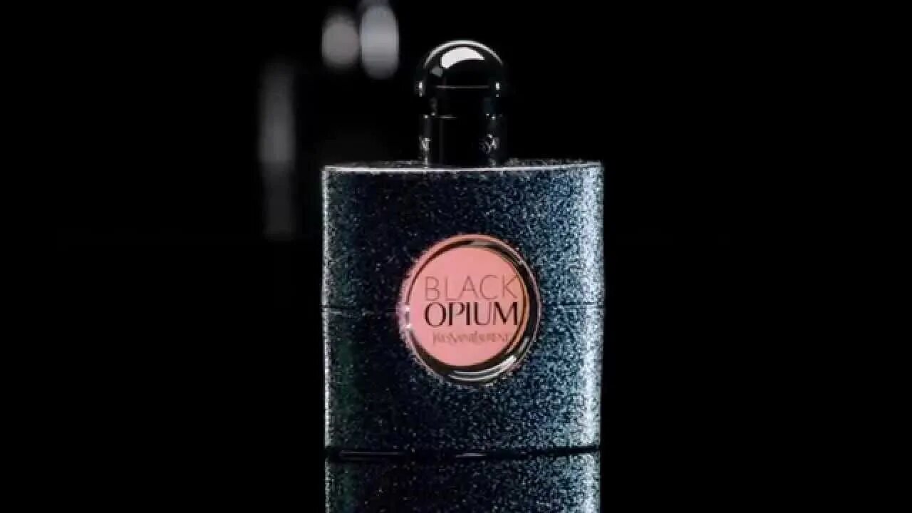 Аромат духов Black Opium. Эсте лаудер духи Блэк опиум. Ив сен Лоран Блэк опиум реклама. Компания Yves Saint Laurent; бренд: Opium; саббренд: Black Opium референсы.