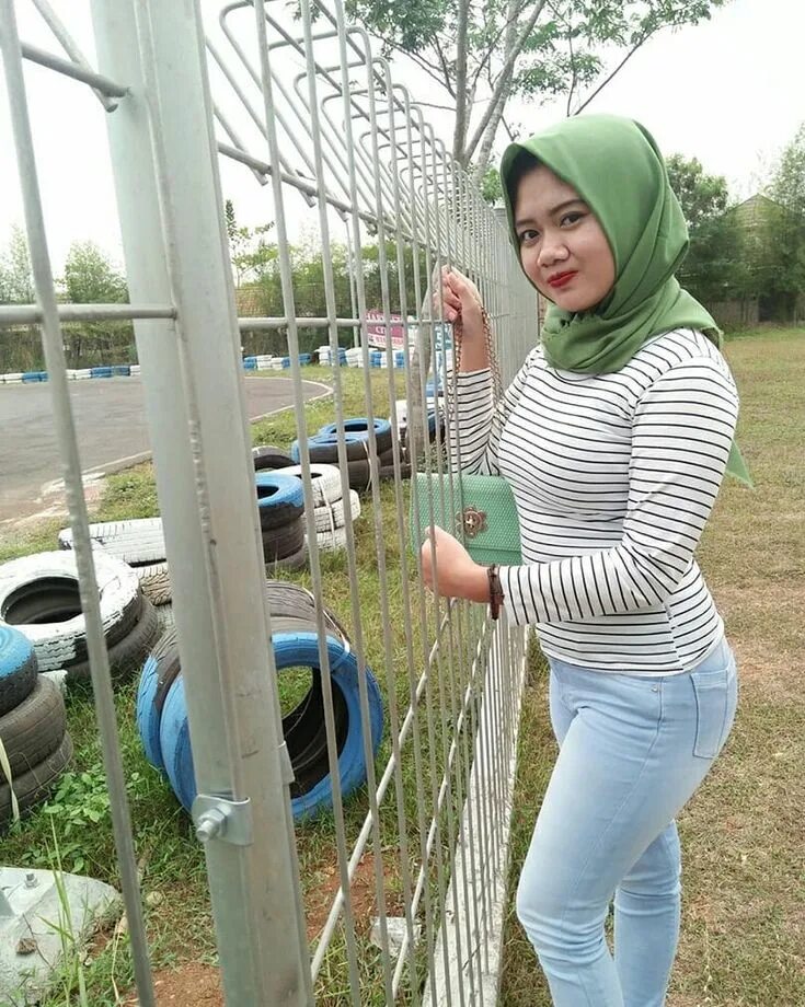 Cewek baju