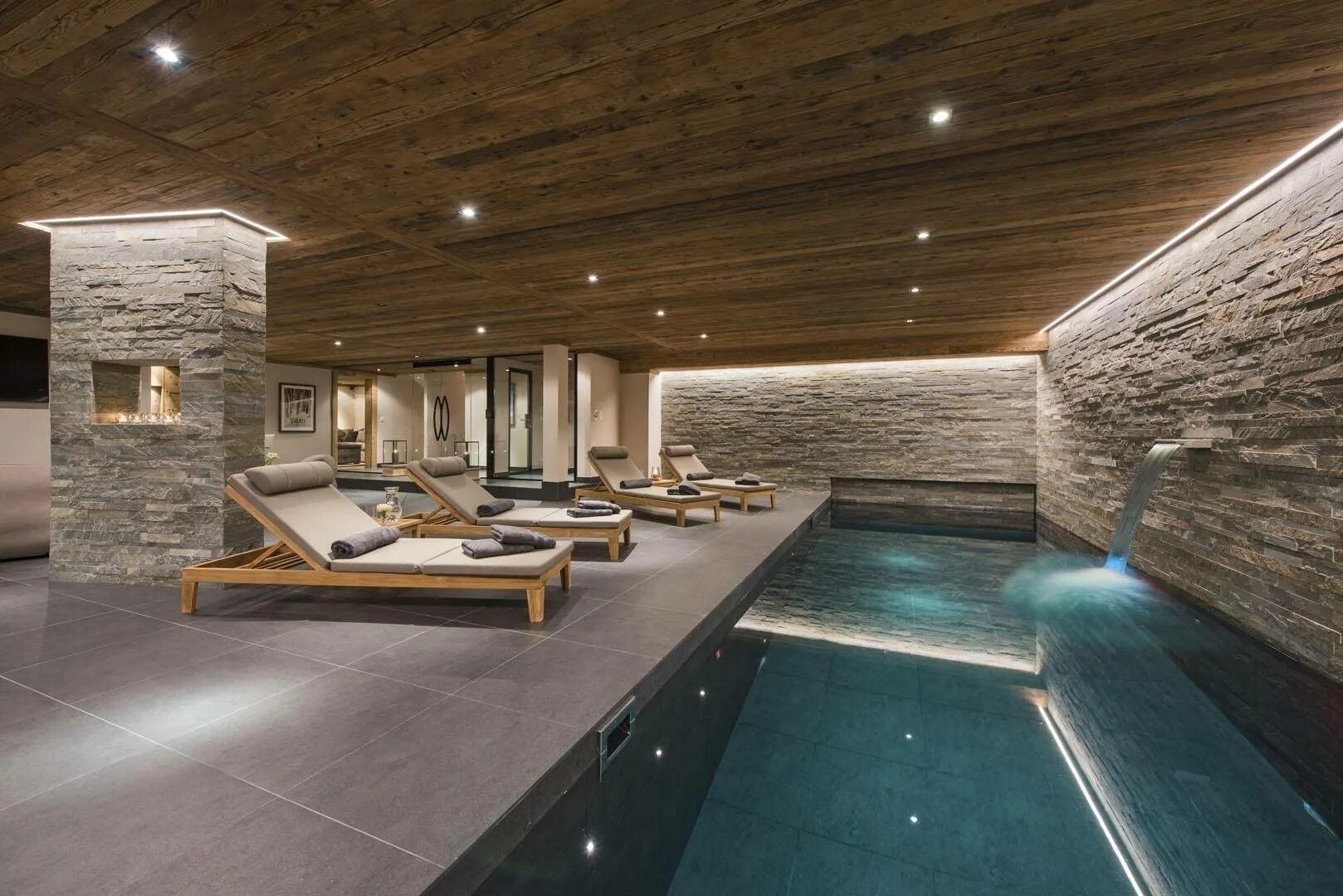 Милвуд спа зона. Роскошная баня. Красивые бани. Роскошная баня. Luxury alpine chalet.