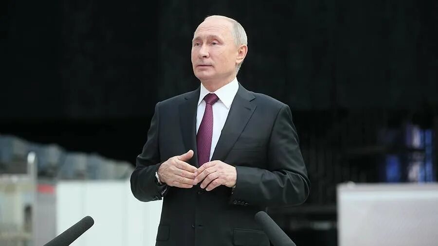 Прямая линия с президентом 2019. Прямая линия с владимиром путиным. Прямая линия с путиным 2023 слушать радио. Прямая линчя свладимером путиным. Путин на прямой линии 2019.