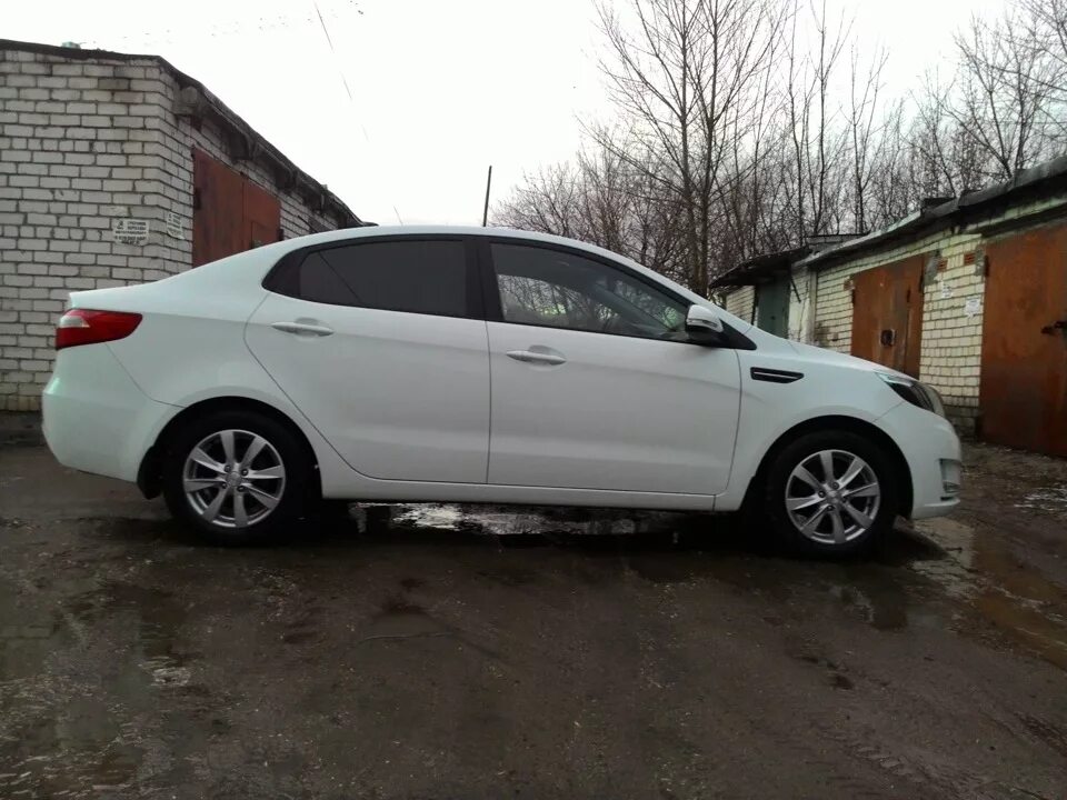 Диски ifree зиплайн. K&K ZV 16 Киа Рио. Диски Kia Rio r15. K&K кс581 Сильвер. КИК 685 Киа Рио 4.