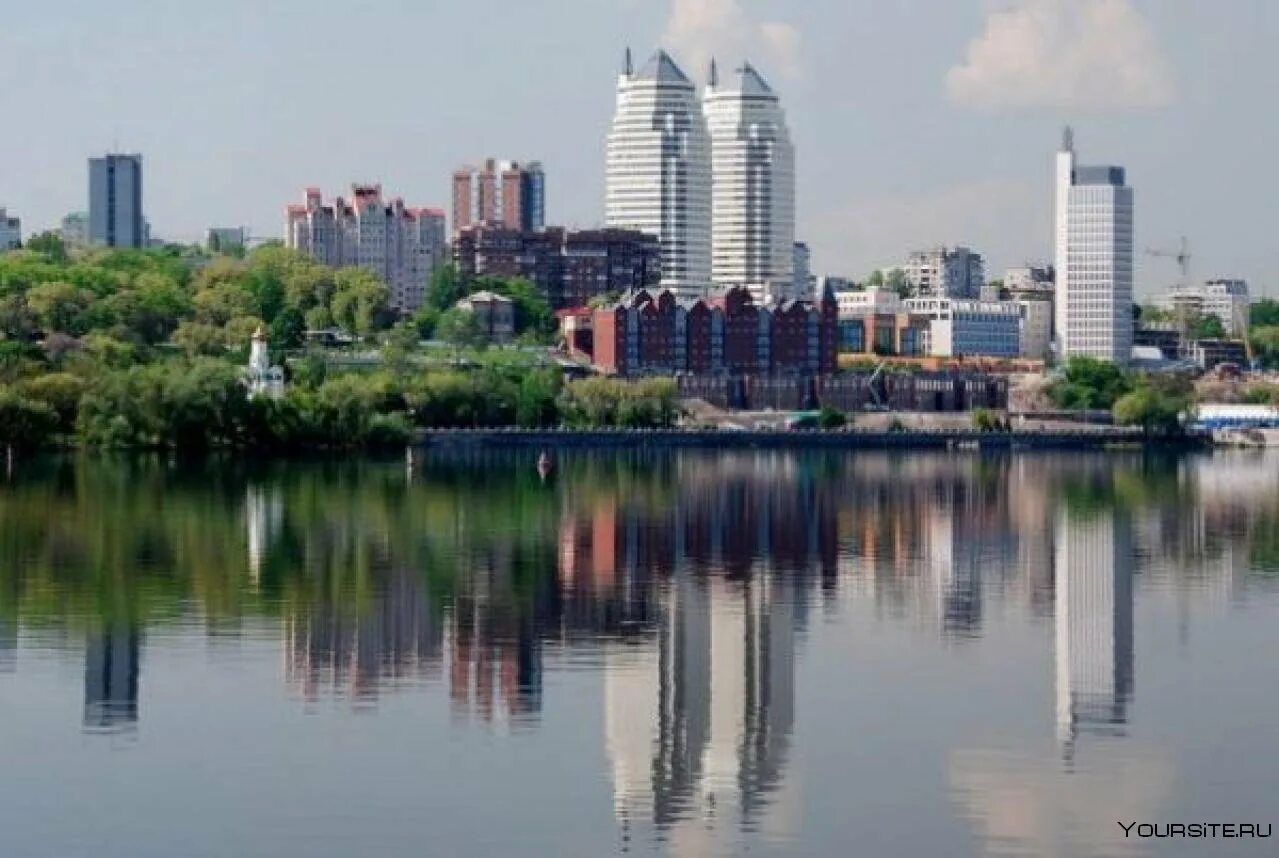 Современный днепр. Днипро город украины. город: днепропетровск (днепр). днепр центр города. днепропетровск вид на днепр.