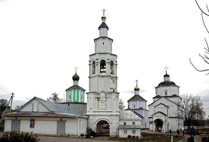 Монастырь рыльский фото Укажите название достопримечательности