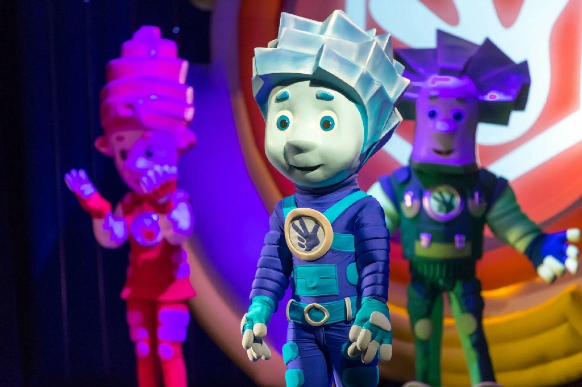 Fix show. Fix show. Фикси шоу лаборатория новогодних чудес. Fix show. Световое шоу сочи.