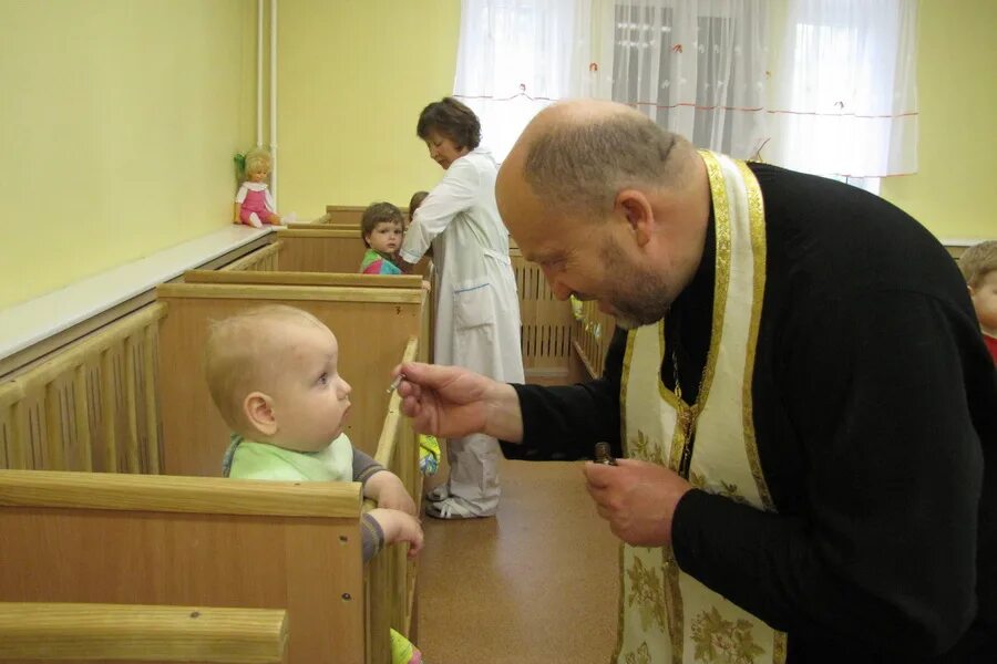 крещение детей в церкви 5 лет. крещение на дому. крещение на дому. крещение на дому. крещение на дому.