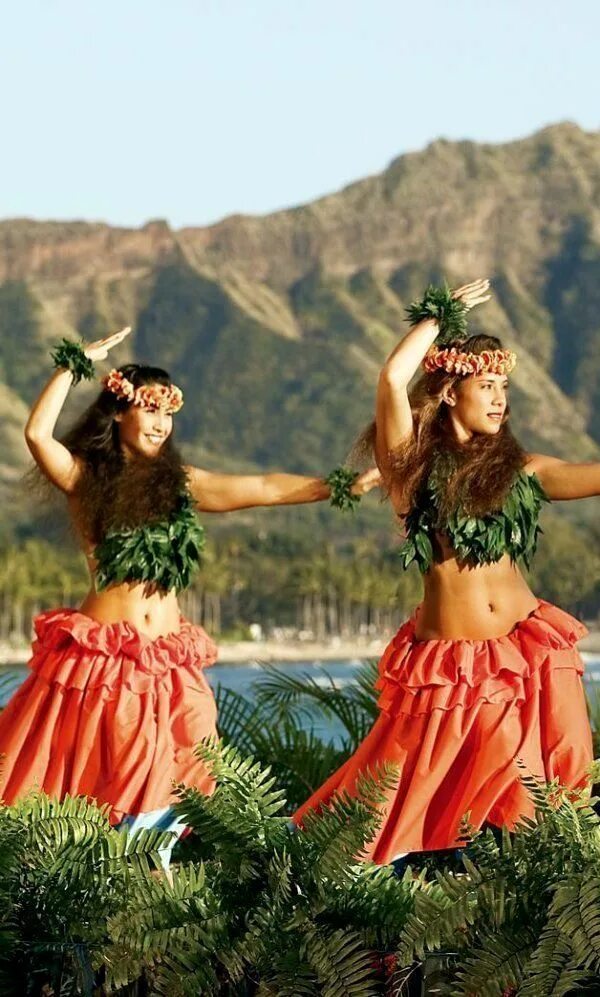 Таитянский танец. Гавайи танец хула. Хула Кахико. Гавайские девушки. Гавайские танцы.