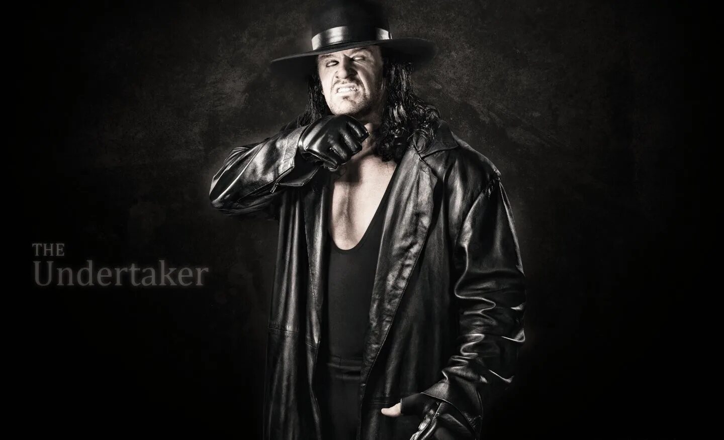 марк кэлвей гробовщик. гробовщик фото. андертейкер рестлер. Wwe андертейкер. гробовщик wwe.