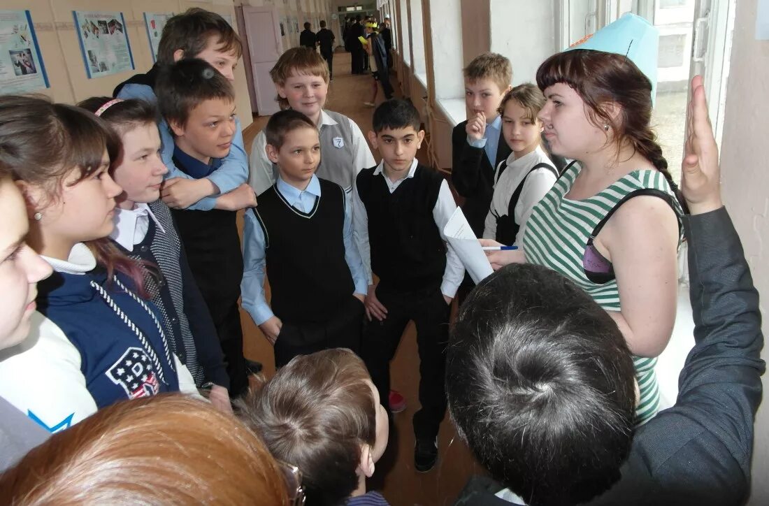 Школа 17 старый оскол. Школа номер 3 абакан. Школа 30 моу сош. Ермозор 30 школа. 3 школа абакан.