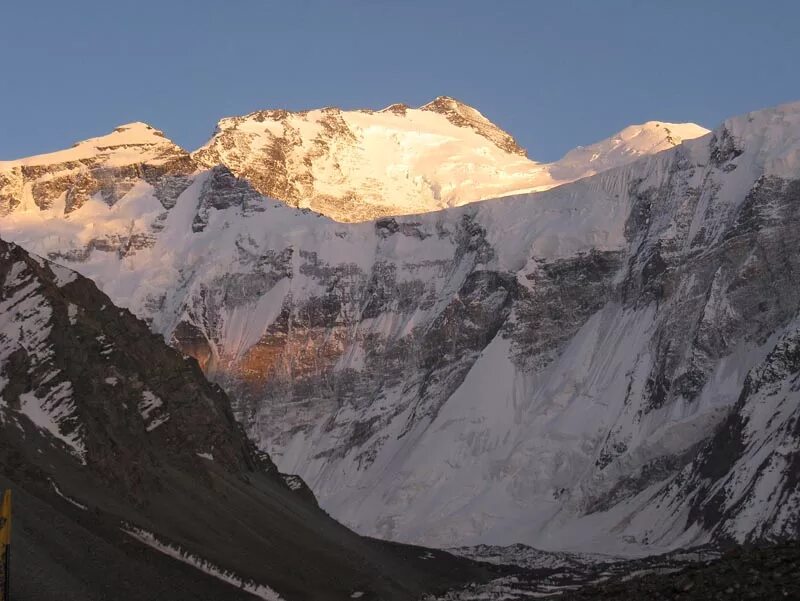 какой высоты гора памир. горы памир пик коммунизма. пик северцова на памиро-алае. какой высоты гора памир. горы памира в таджикистане.