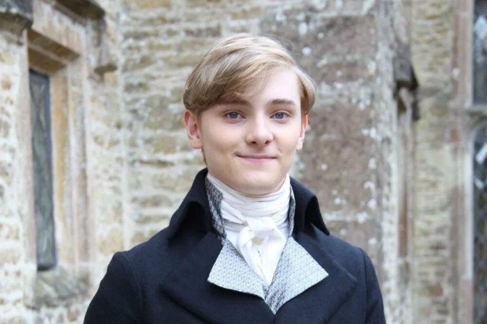 Луи томлинсон 2013. Виктор брантли. Финлэй макмиллан дом странных. Луис дэвисон (виктор брантли). Луис дэвисон.