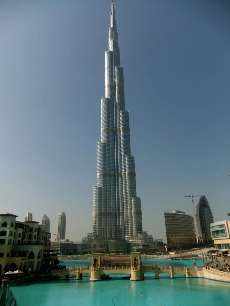 Бурдж-Халифа Дубай. Небоскреб Бурдж-Халифа. Бурдж Халифа 2010. Башня Халифа в Дубае. Халиф здание в дубае
