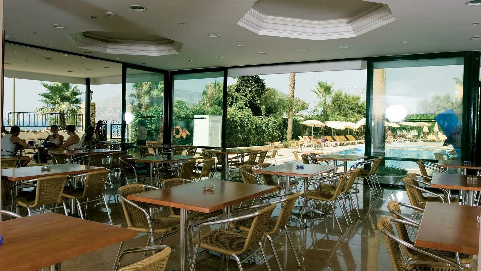 Elysees dream beach 4. Elysee hotel 4 алания. Elysee hotel 4 алания. Elysee rive hotel 4 турция аланья. Elysee hotel 4 алания.
