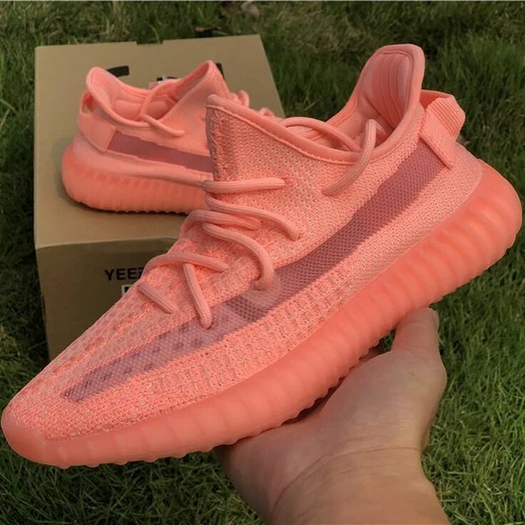 Yeezy boost женские. Adidas yeezy boost 360. Adidas yeezy 350 cream white. Adidas yeezy boost 350. Adidas yeezy женские.