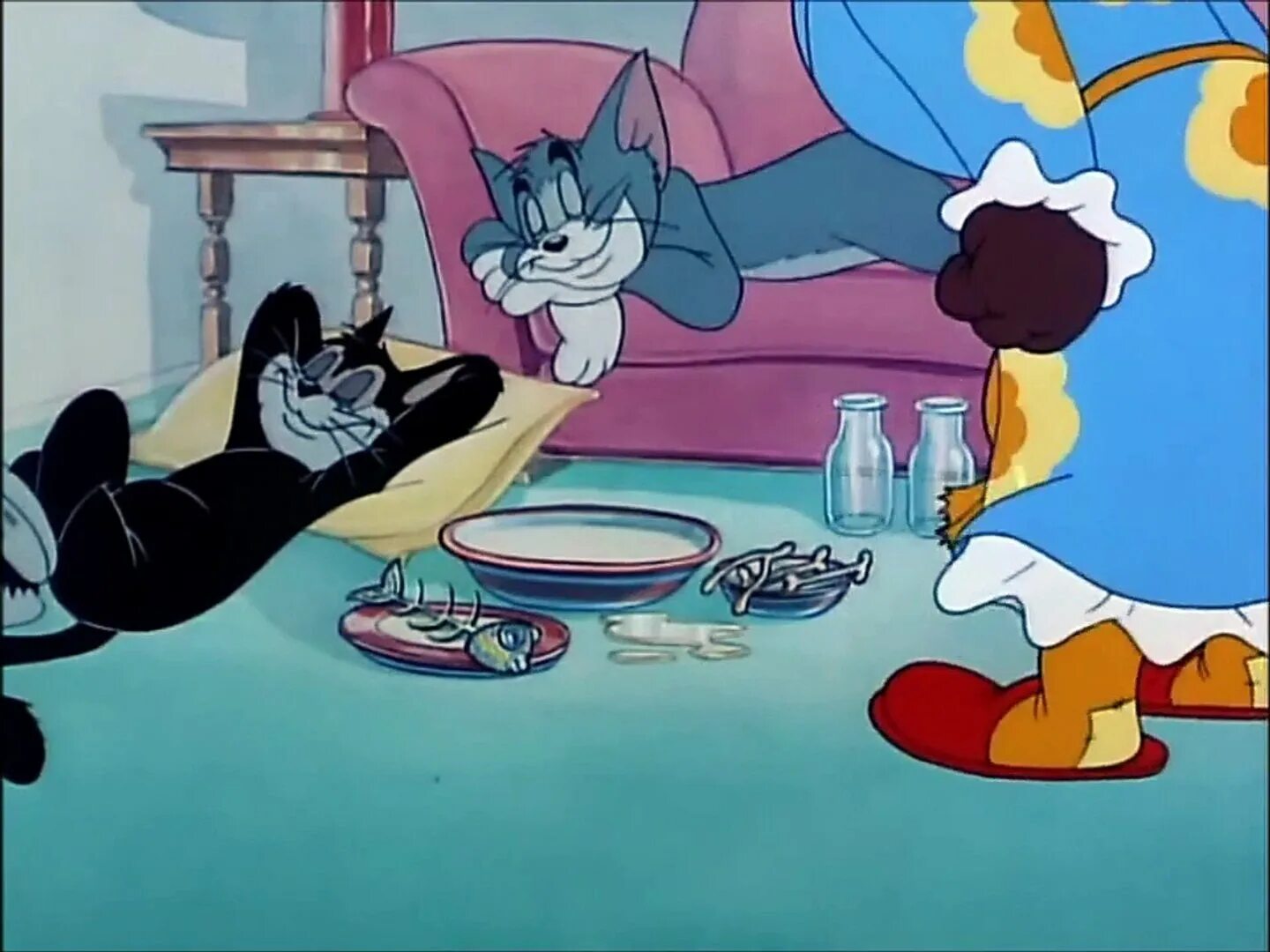 Дом джерри. Tom and Jerry 32. Дом Тома и Джерри. Том и Джерри комната.