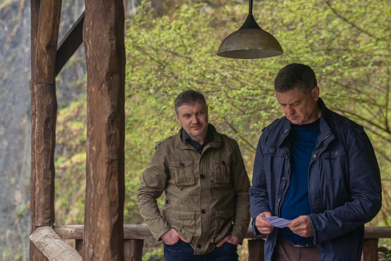 Сериал хамелеон 2023. Где снимали хамелеон 2023. Хочу не могу сериал 2022. Где снимали сериал акушер. Где снимали хамелеон 2023.