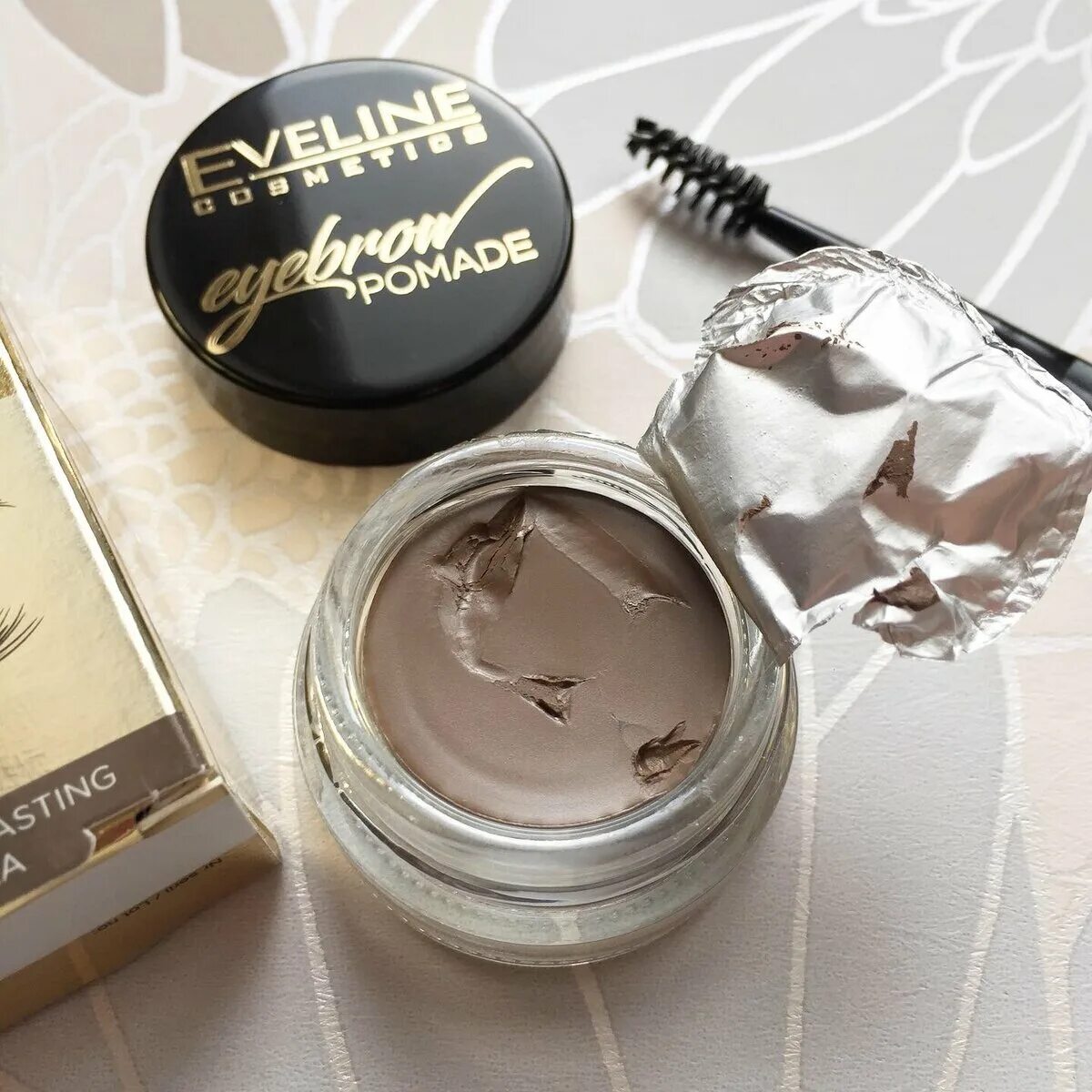 Eveline Eyebrow Pomade Soft Brown. Eveline Cosmetics Eyebrow Pomade. Помада для бровей Эвелин дарк Браун. Eveline помада для бровей Dark Brown.