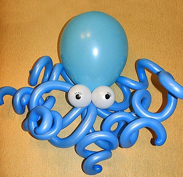 15 игрушек шаров. Осьминог из воздушных шариков. Морская тематика из шаров. Рыбка из воздушных шаров. Шарики с осьминогом.