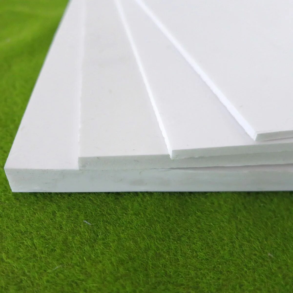 ПВХ плита Foam Board. Лист ПВХ Foam PVC C 2030х3050х5мм, белый. ПВХ UNEXT-strong 6мм.