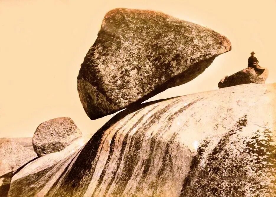 Камень Даваско в Аргентине. Падающие камни. Летающие камни. Падающие валуны.