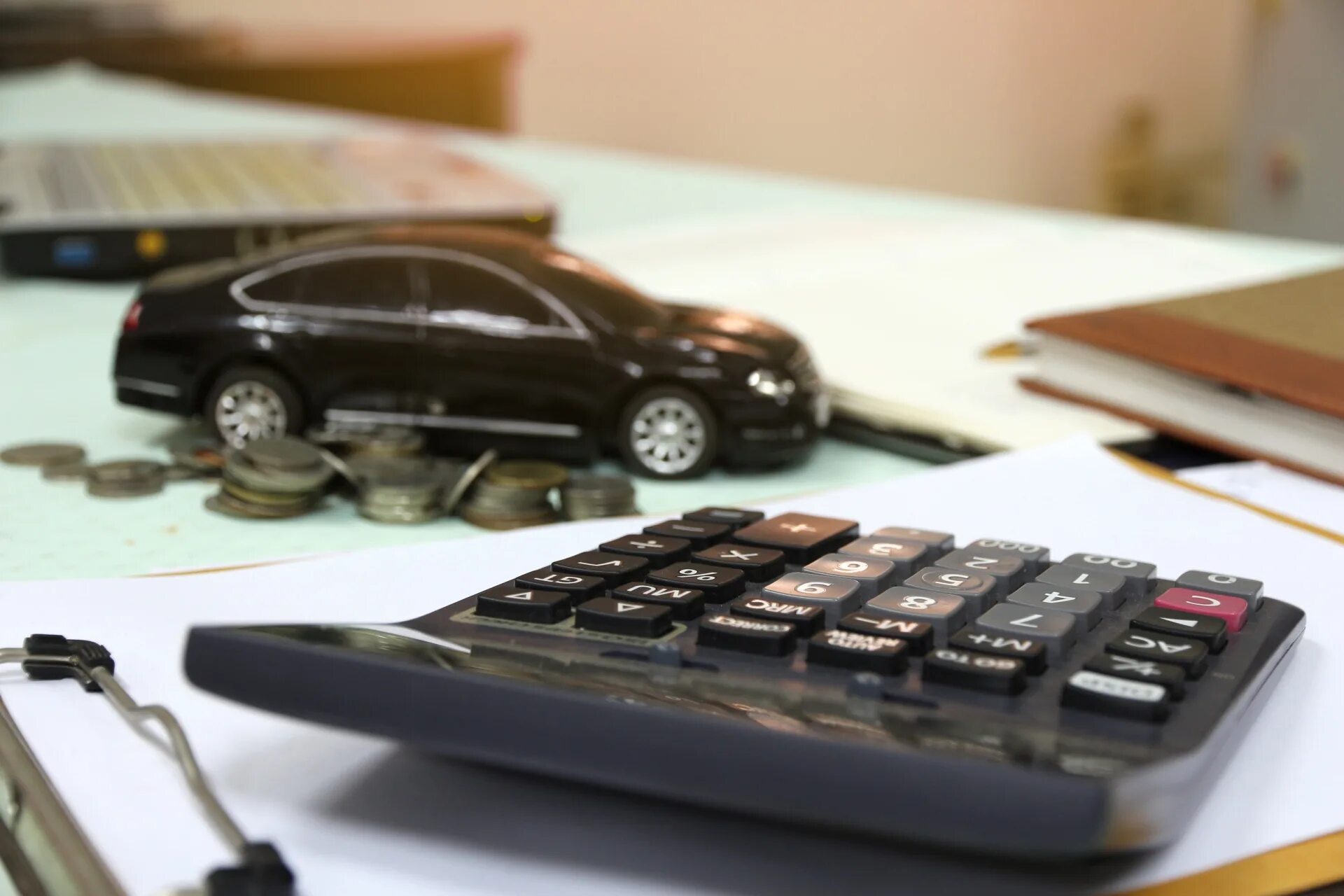 Налог на роскошные авто. Закон на роскошь. Налог на роскошные авто. Налог на роскошные авто. Налог на роскошь!.