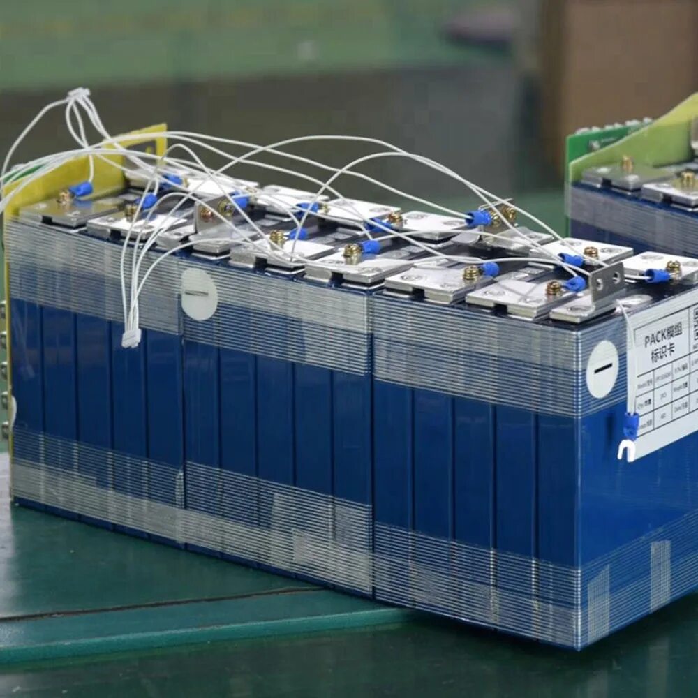 Ion batteries. Lifepo4 50ah. Lifepo4 аккумуляторы. Lifepo4 cb126. Lifepo4 48v 200ah.