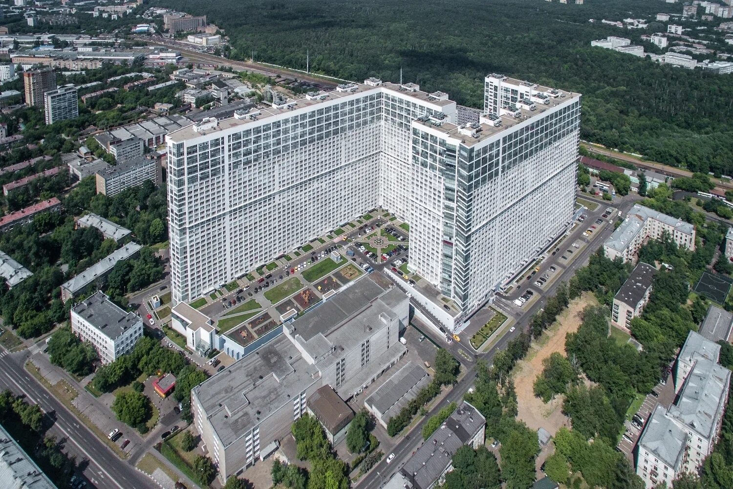 Купить квартиру метро аэропорт. ЖК Аэробус Москва. Комплекс Аэробус в Москве. Аэробус ЖК аэропорт. Метро аэропорт ЖК Аэробус.