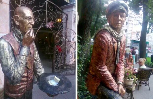 Человек живущий в одессе. Памятник остапу бендеру в одессе. памятник кисе воробьянинову в одессе. старобельск памятник кисе воробьянинову. киса воробьянинов одесса памятник.