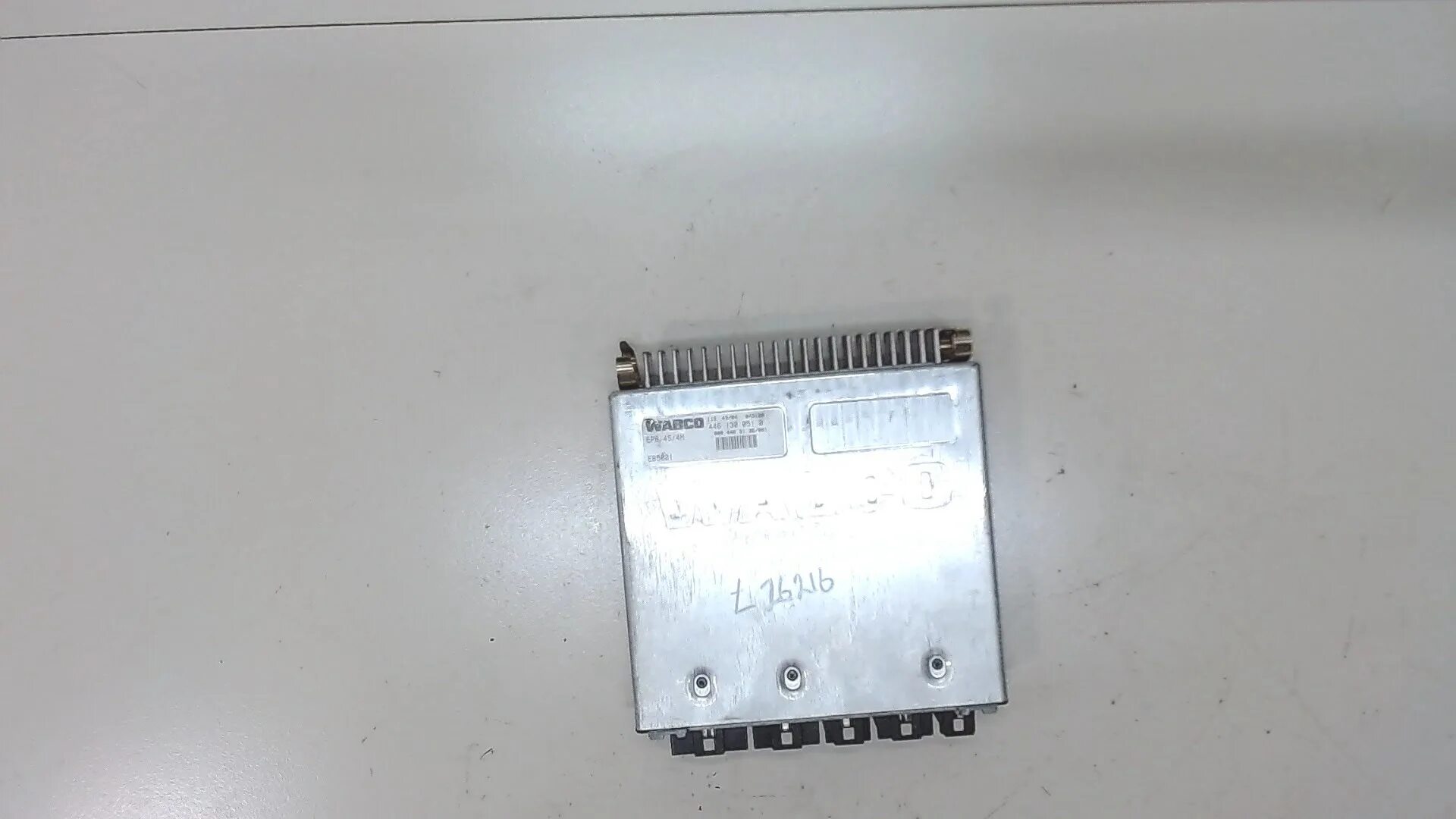 A 166 328 02 04 мерседес фото. Блок тормозов мерседес. Блок тормозов на е мерседес. Блок тормозов мерседес. Блок тормозов мерседес.