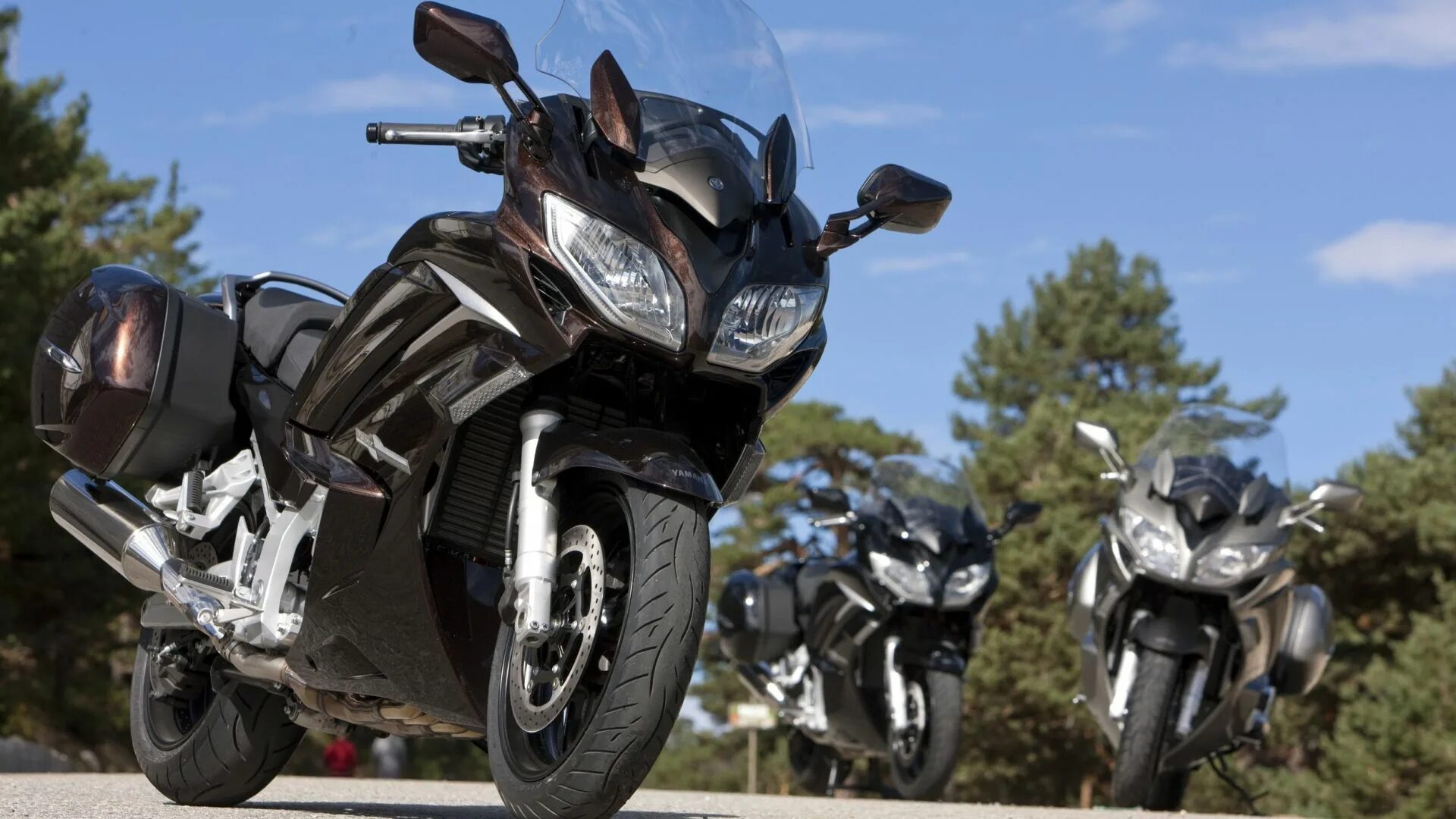 Мотоциклисту оторвало голову. Видео 1300. Honda ctx1300 фара передняя. Видео 1300. Фиджер.