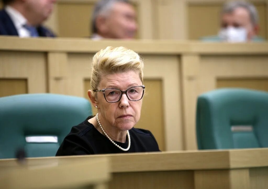 Мизулина уйдет. Мизулина уйдет. Мизулина уйдет. Мизулина уйдет. Мизулина депутат госдумы.