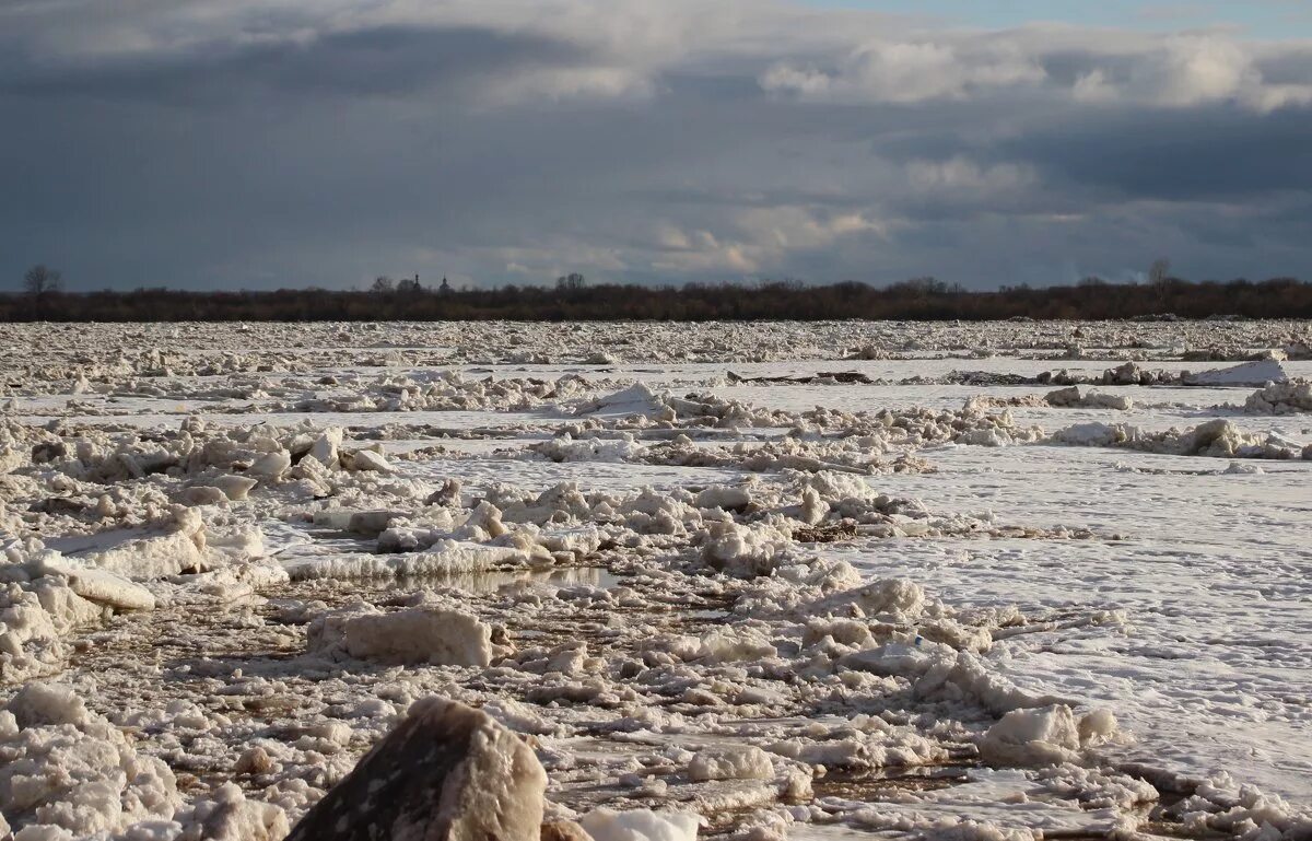 ледоход в архангельске. северная двина река в архангельске. ледоход на северной двине. где ледоход. ледоход в архангельске 2023.