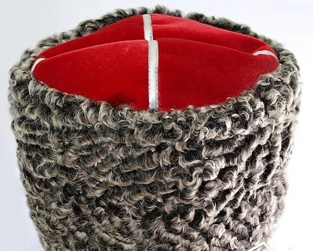 Казацкая тюбетейка. Как сделать папаху. Пошив казачьей кубанки. Шитьё папахи. Кубанка пыжик папаха.