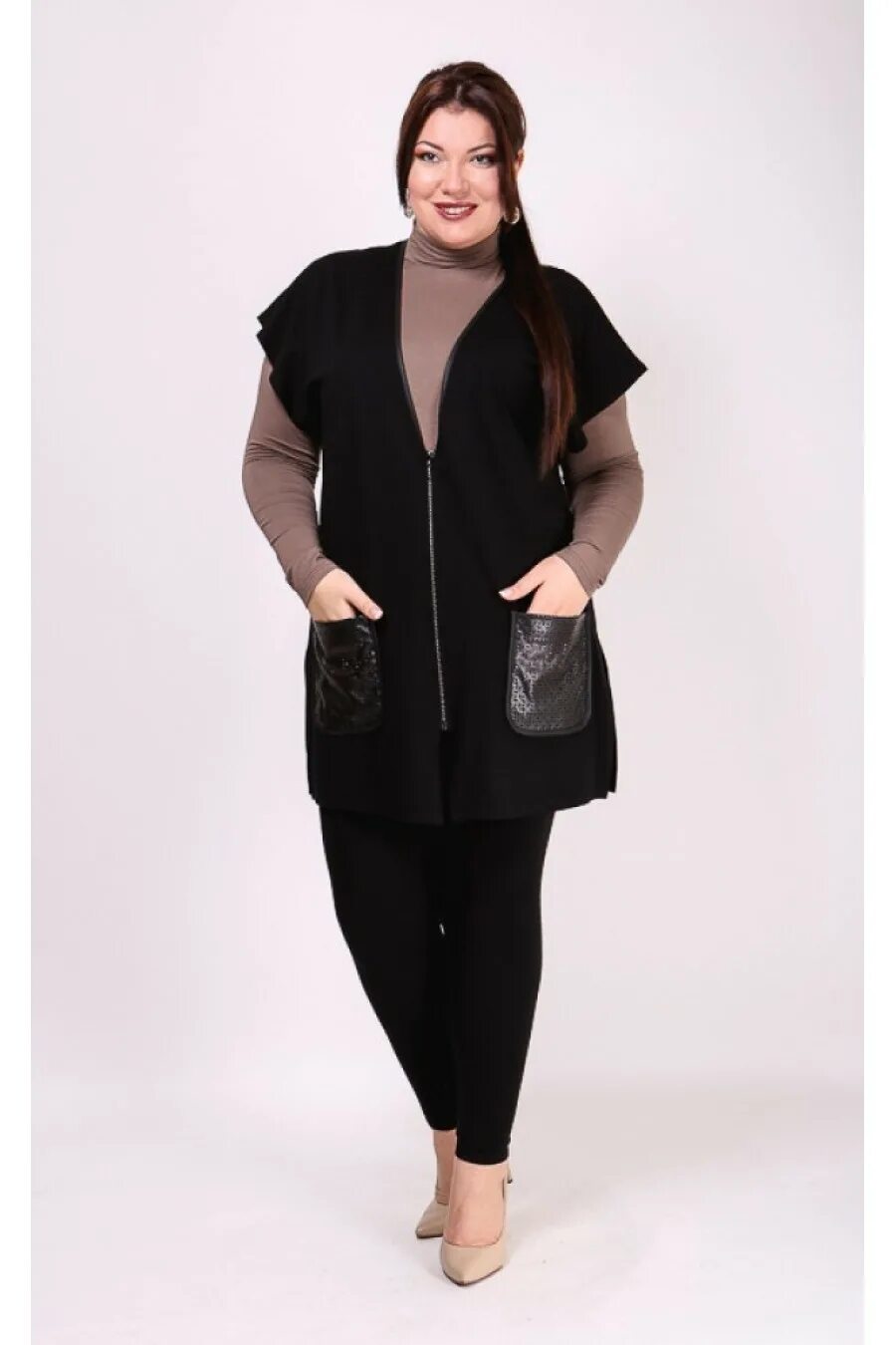 Жилеты женские больших размеров. Жилет silver string. Жилет silver string. Aspesi стеганый жилет. Жилетка женская для полных.