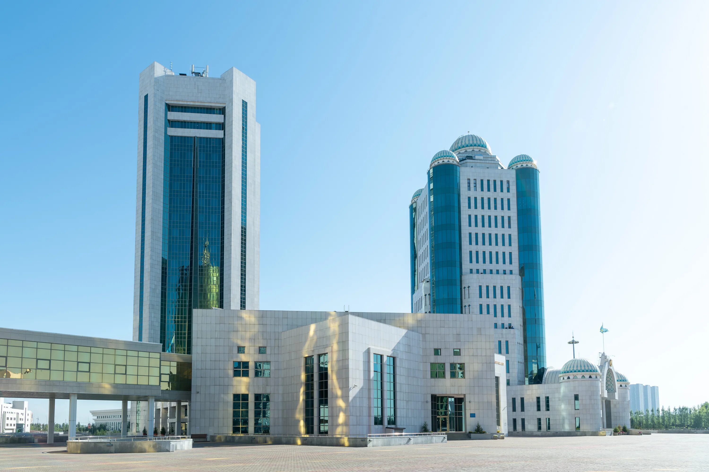 Мажилис рк. Парламент астана. мажилис парламента казахстана. парламент казахстана здание.