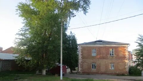 Красный серпухов