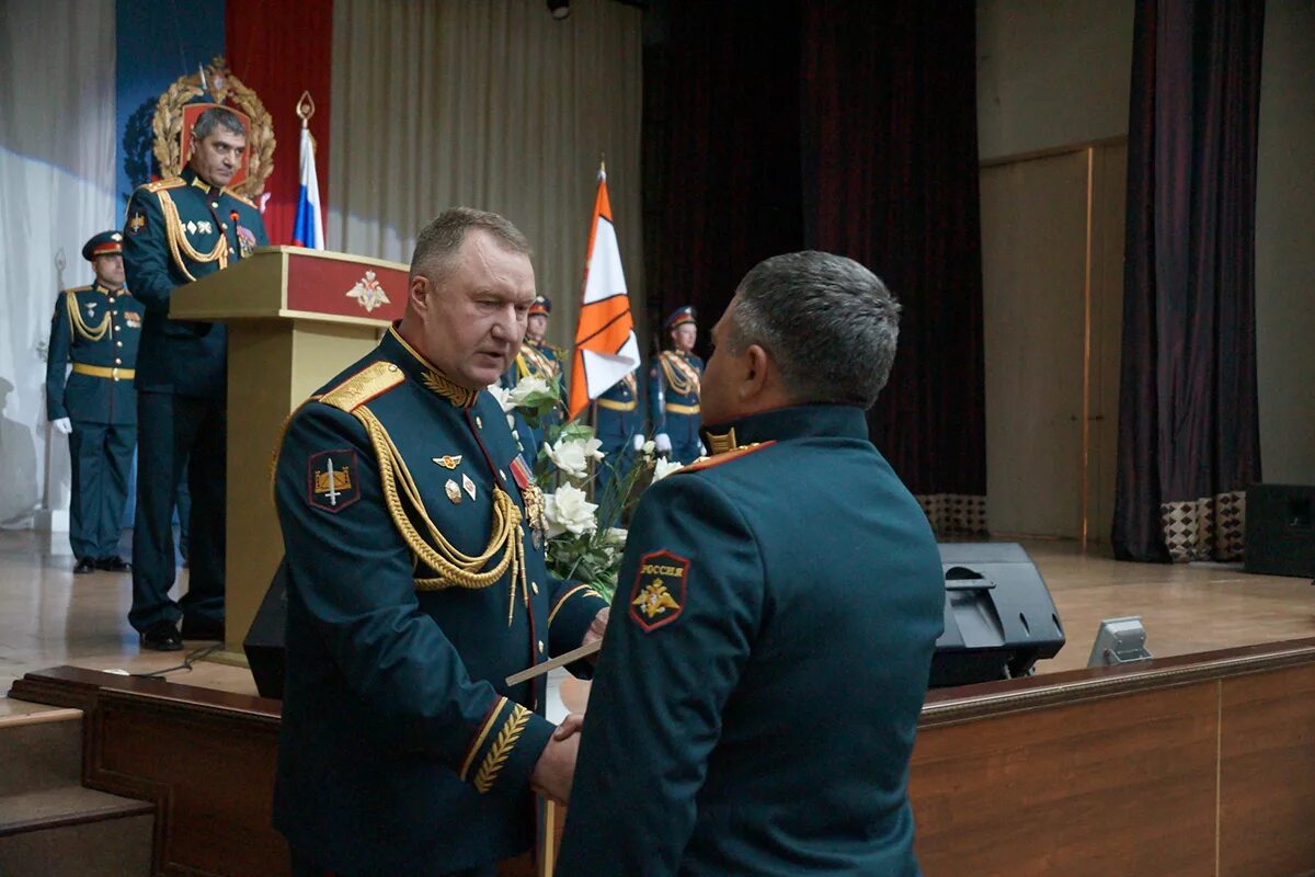 Южного военного. Генерал майор Балуба. 58 Армия ЮВО. Балуба Владимир Иванович. Генерал Балуба Владимир Иванович.