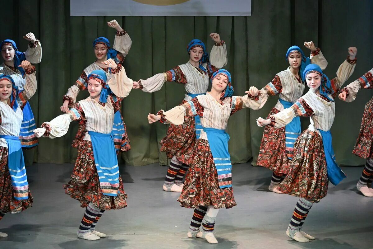 Жюри конкурса танцуй и пой моя Россия.