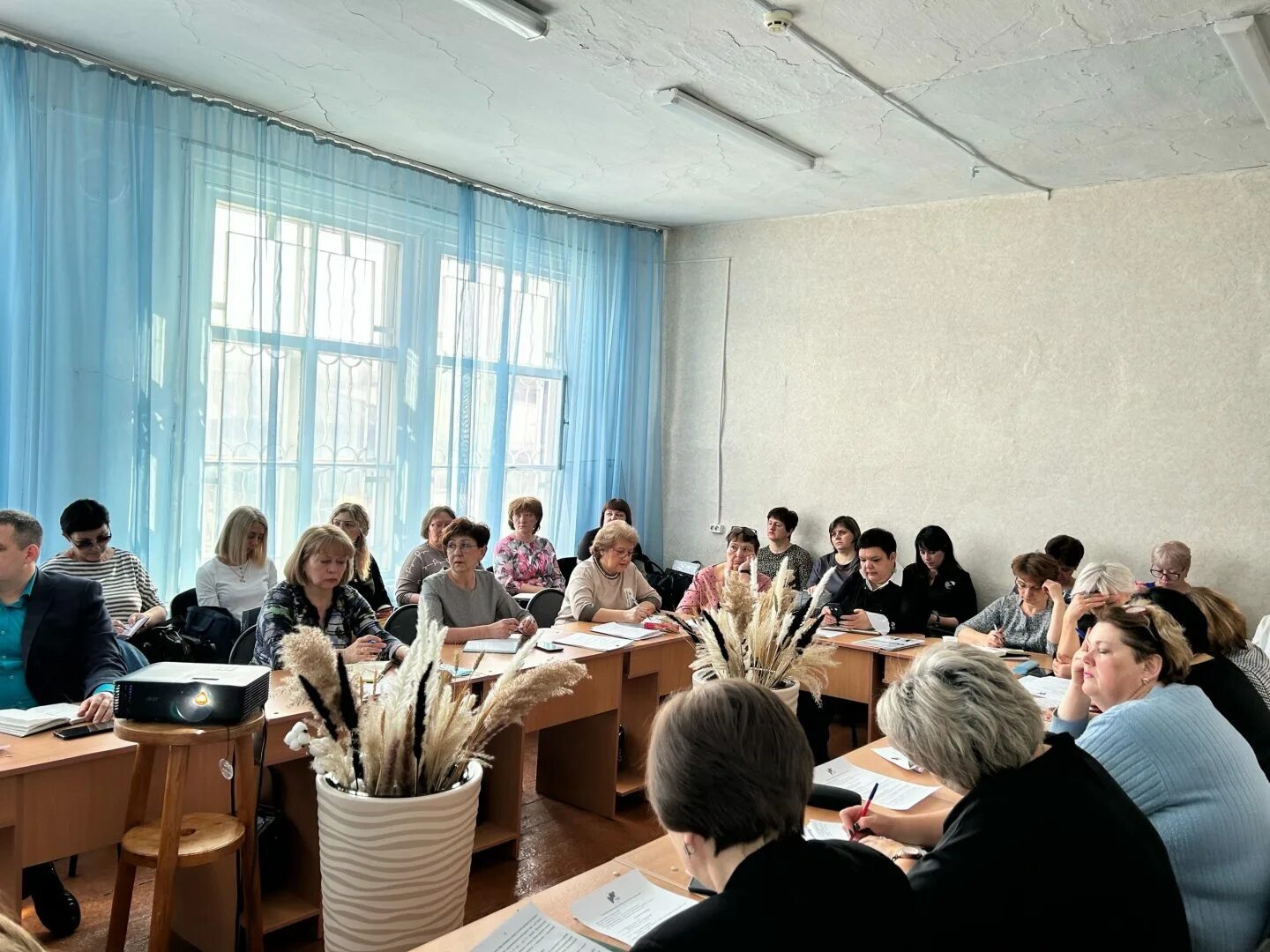 совещание руководителей образовательных организаций. совещание руководителей образовательных организаций. совещание в 21 школе. мастьянов мариинский посад. совещание руководителей образовательных организаций.