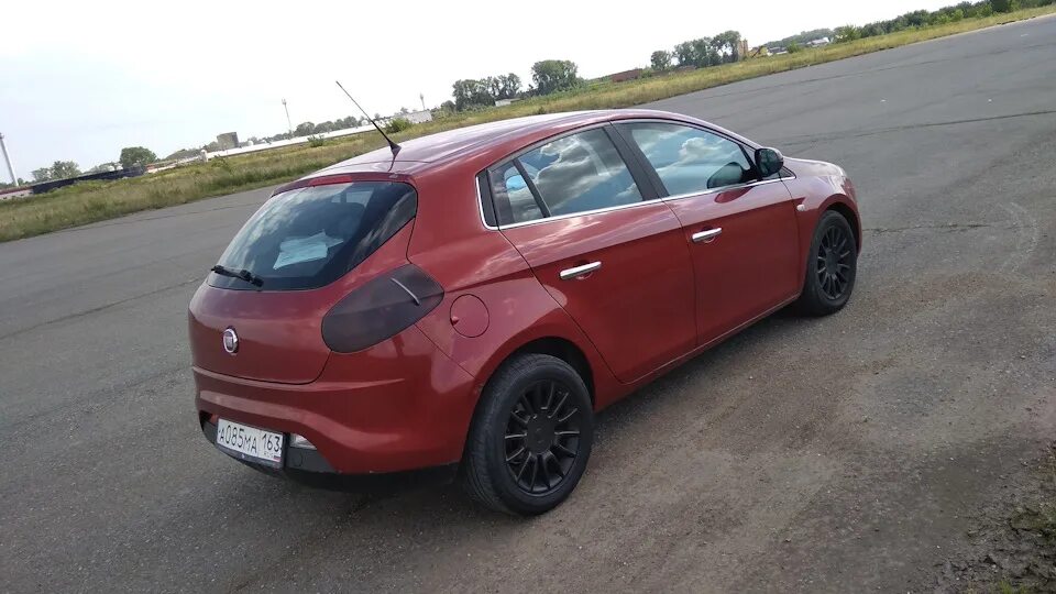 Fiat bravo sport. Фиат браво 2 1. 4 t-jet. T jet 2. T jet 2.