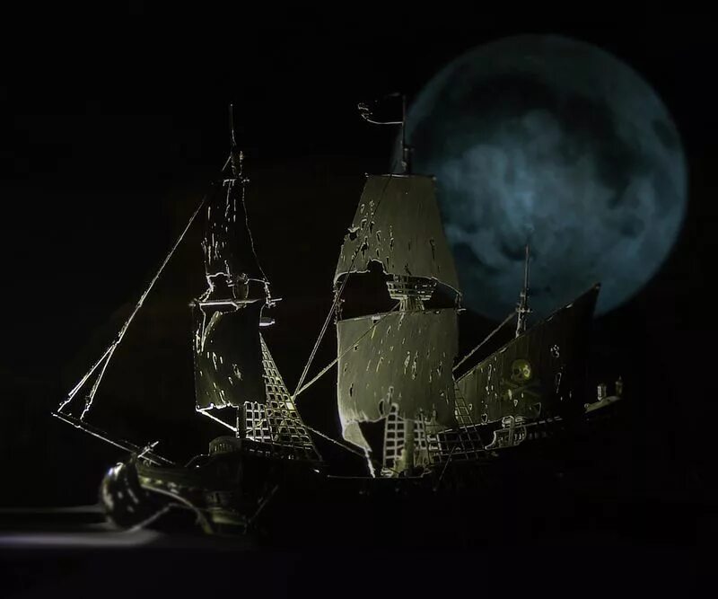 Бермудский треугольник летучий голландец. Корабль призрак картинки. Корабль призрак леди лавибонд. Ghost ship 2002. Леди ловибонд корабль призрак.